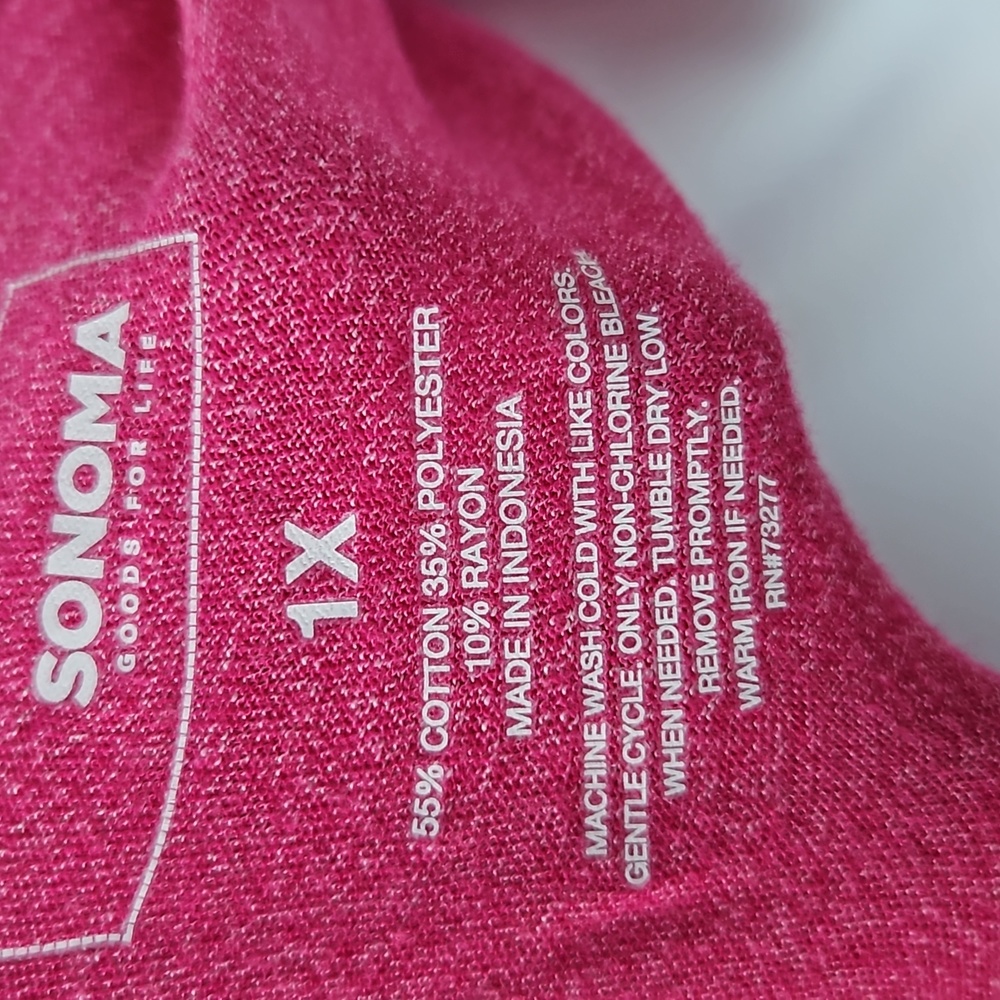 Pink tee - Picture 3 of 3